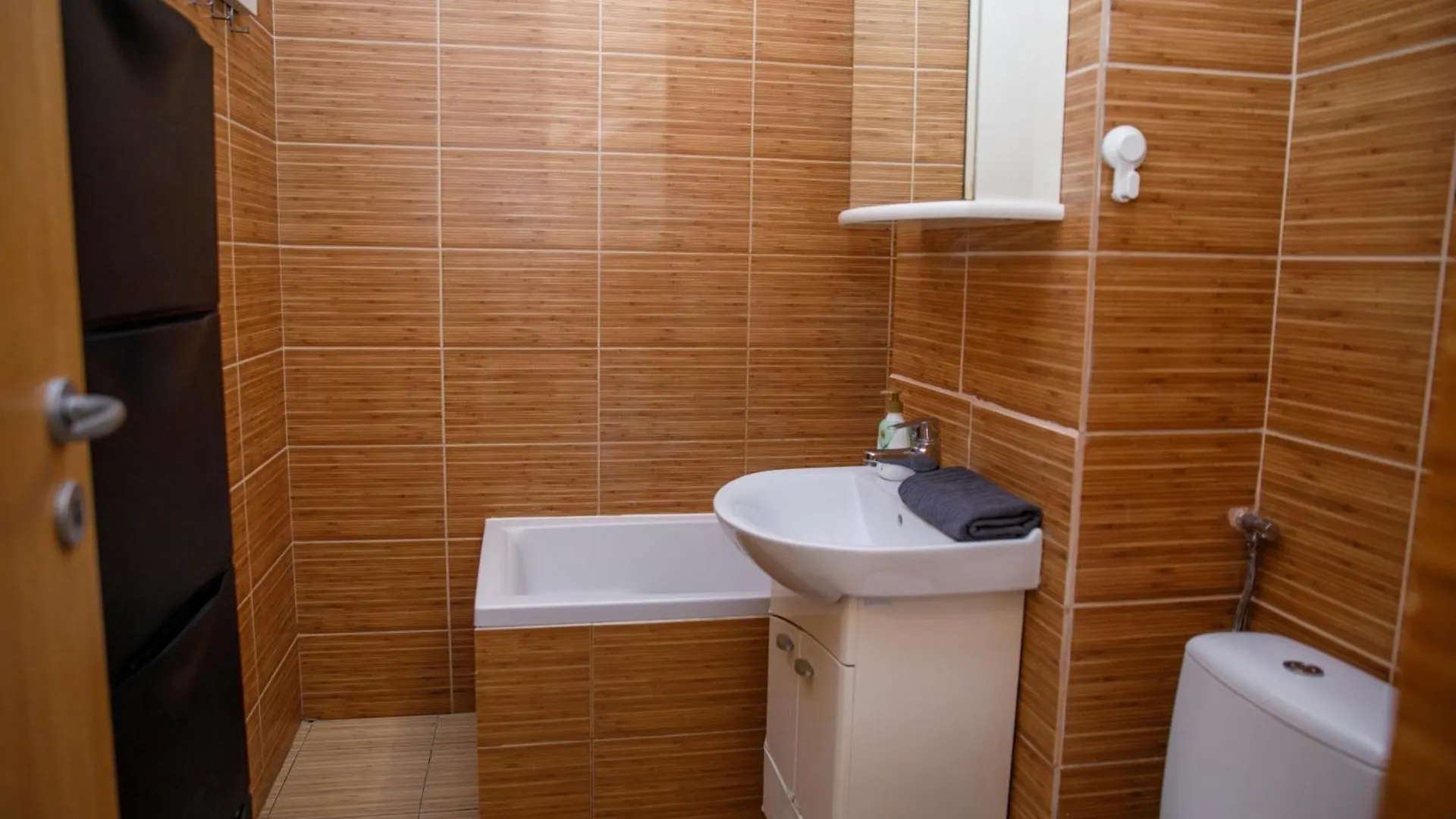 Color Apartments Corneliu Coposu No3 Bucarest Romania