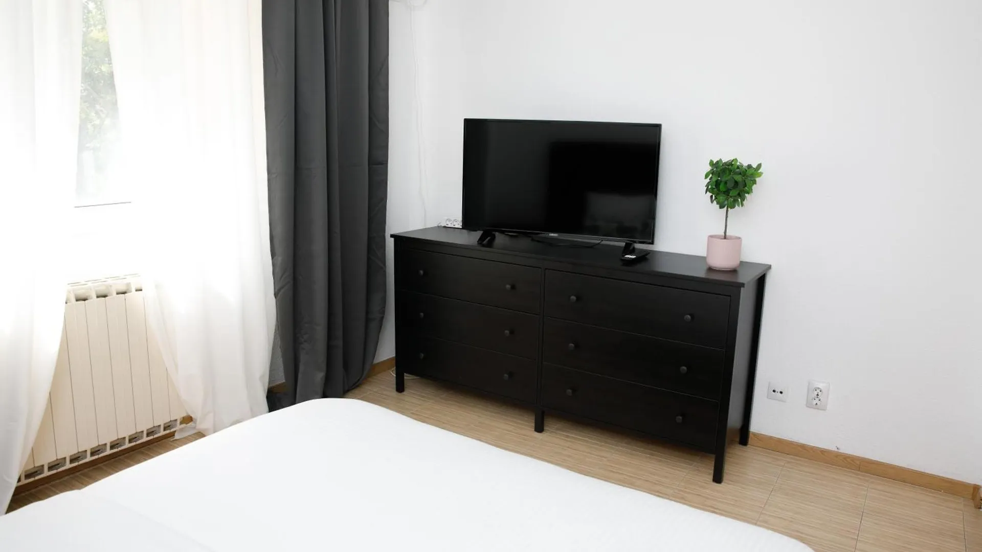 Color Apartments Corneliu Coposu No3 Bucharest 0*,  Romania