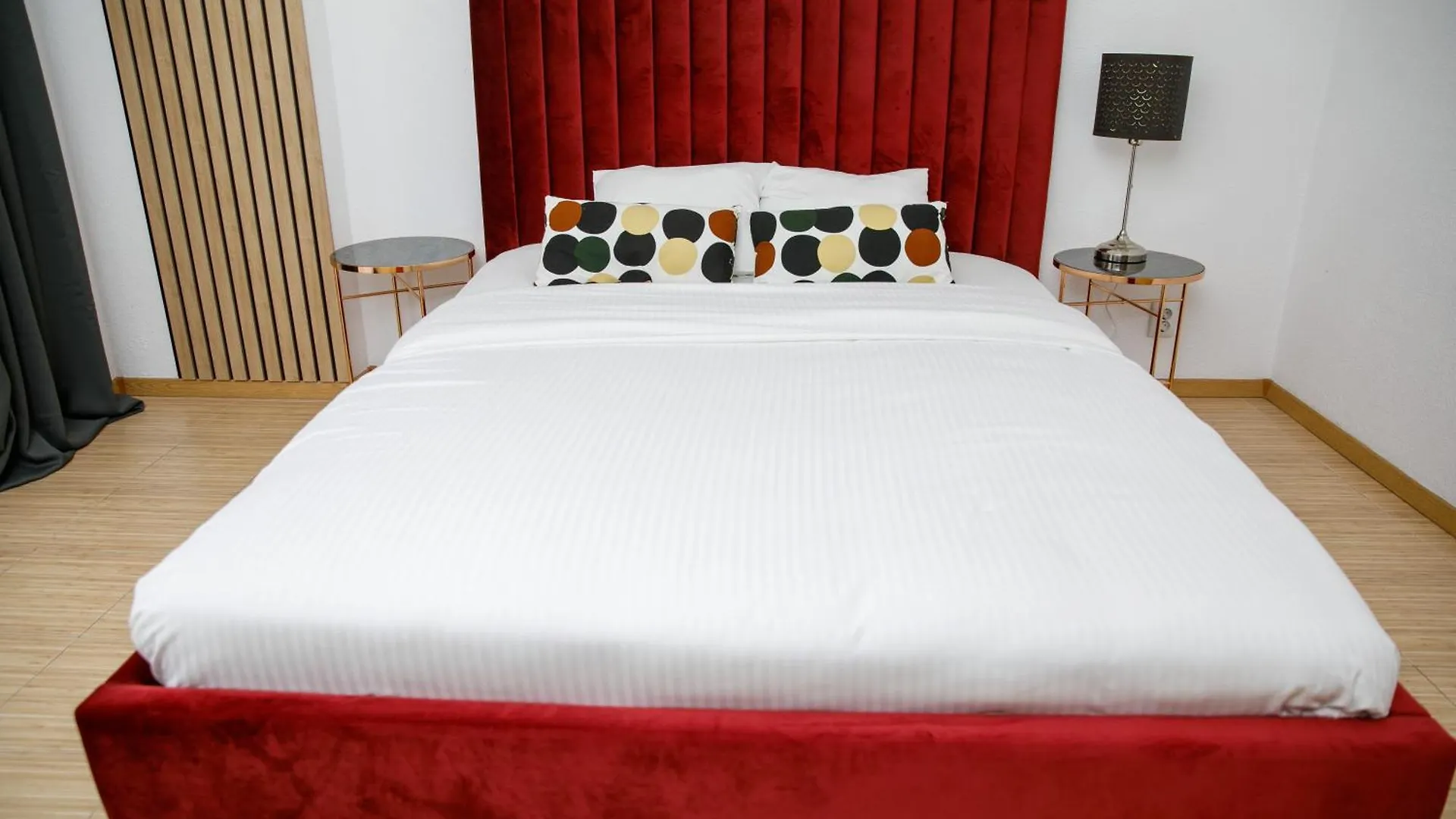 Color Apartments Corneliu Coposu No3 Bucharest