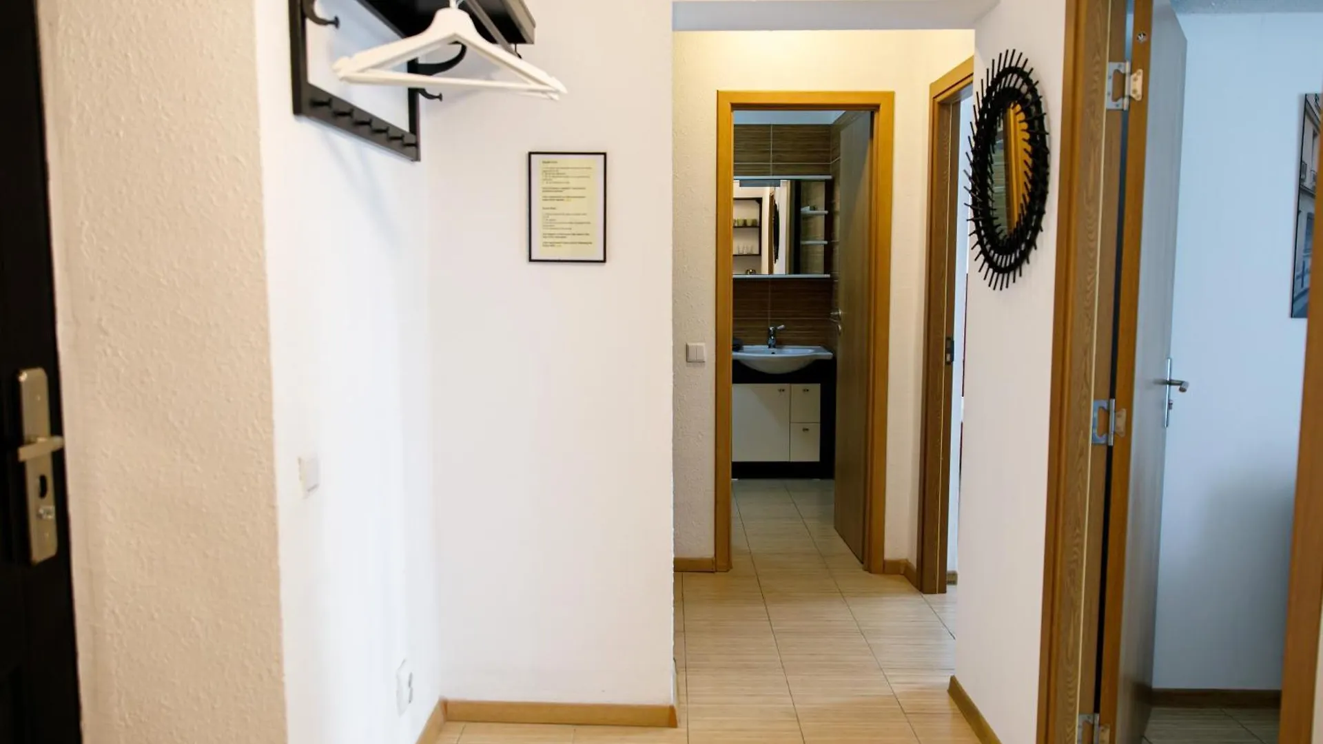 Color Apartments Corneliu Coposu No3 Bucharest 0*,