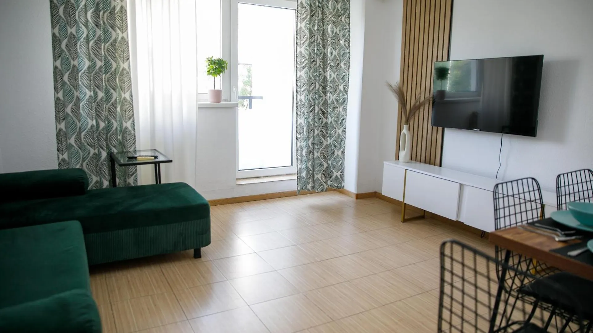 Color Apartments Corneliu Coposu No3 Bucharest