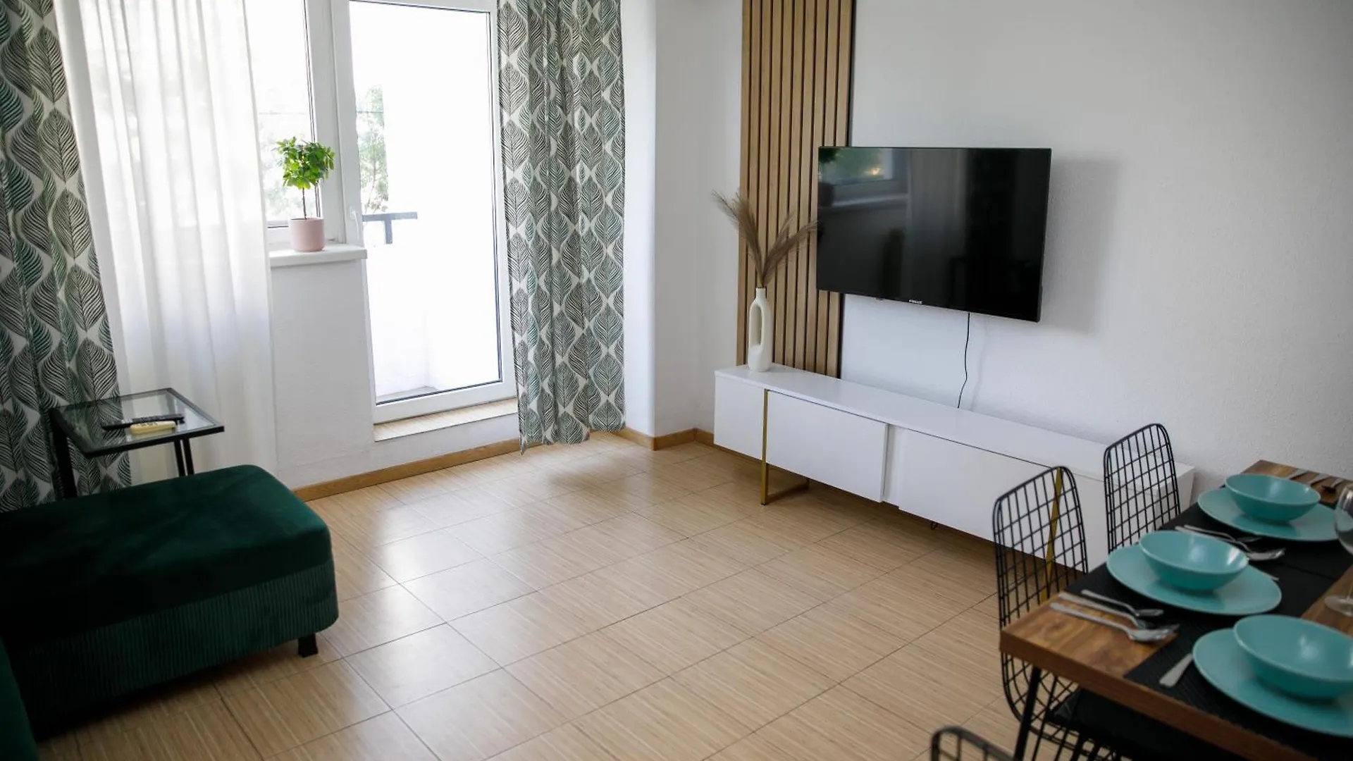 Color Apartments Corneliu Coposu No3 Bucharest