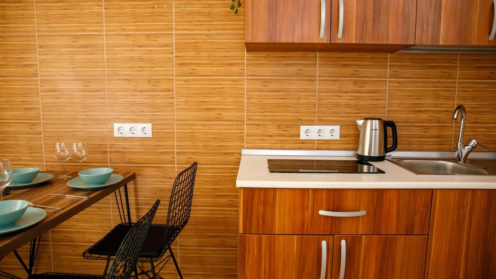 Color Apartments Corneliu Coposu No3 Bucharest